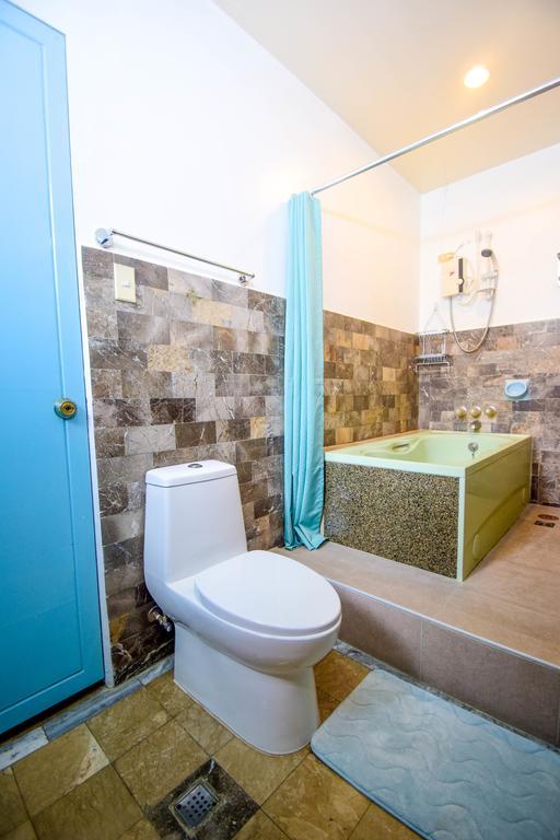 Kalibo Hotel 部屋 写真